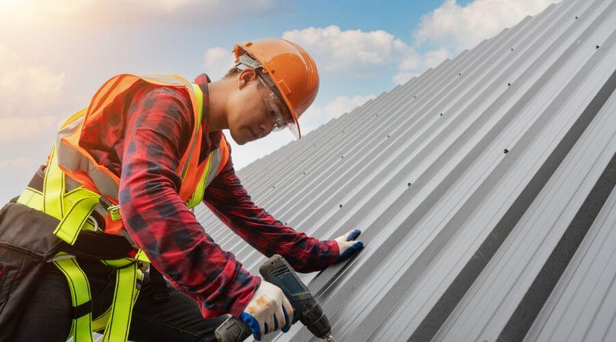 GAF certified roofer in Rock Falls, IL